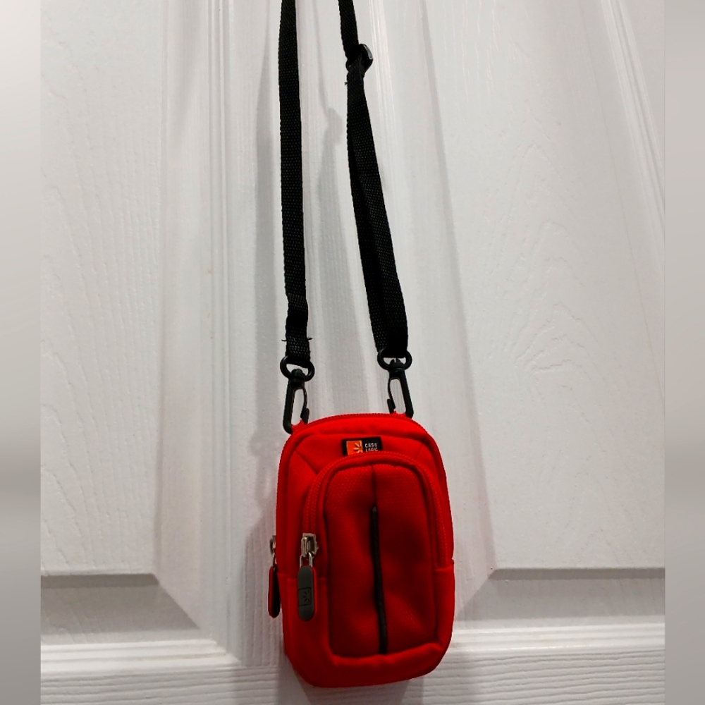Digital Camera Case - Picture 2 of 9